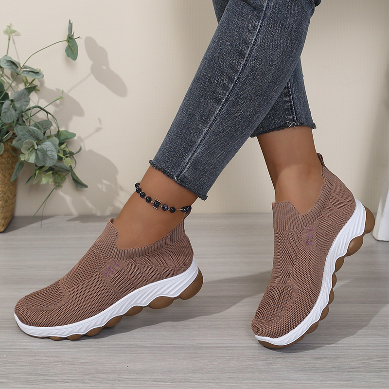 Women's Mesh Comfort Slip-On Shoes – Breathable, Lightweight & Non-Slip